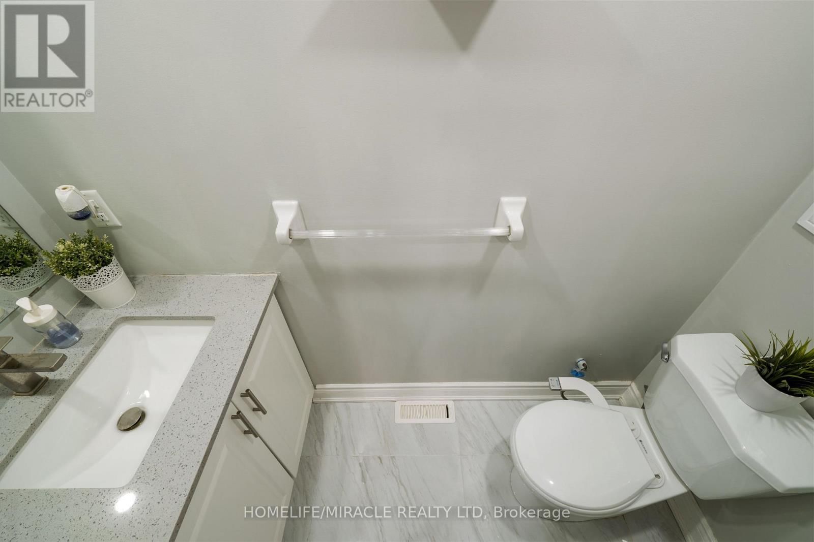 18 PRAIRIE ROSE CIRCLE Image 13