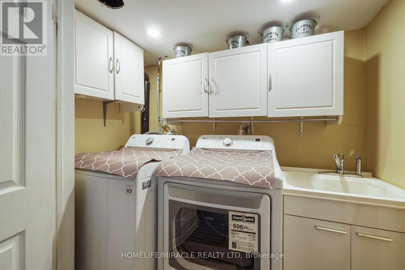 18 PRAIRIE ROSE CIRCLE Image 27