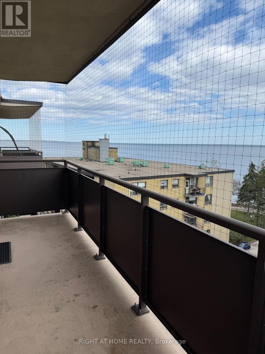 802 - 2663 LAKE SHORE BOULEVARD WEST Image 19