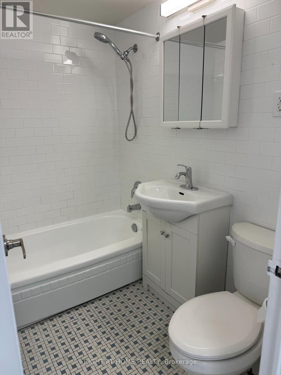 802 - 2663 LAKE SHORE BOULEVARD WEST Image 27