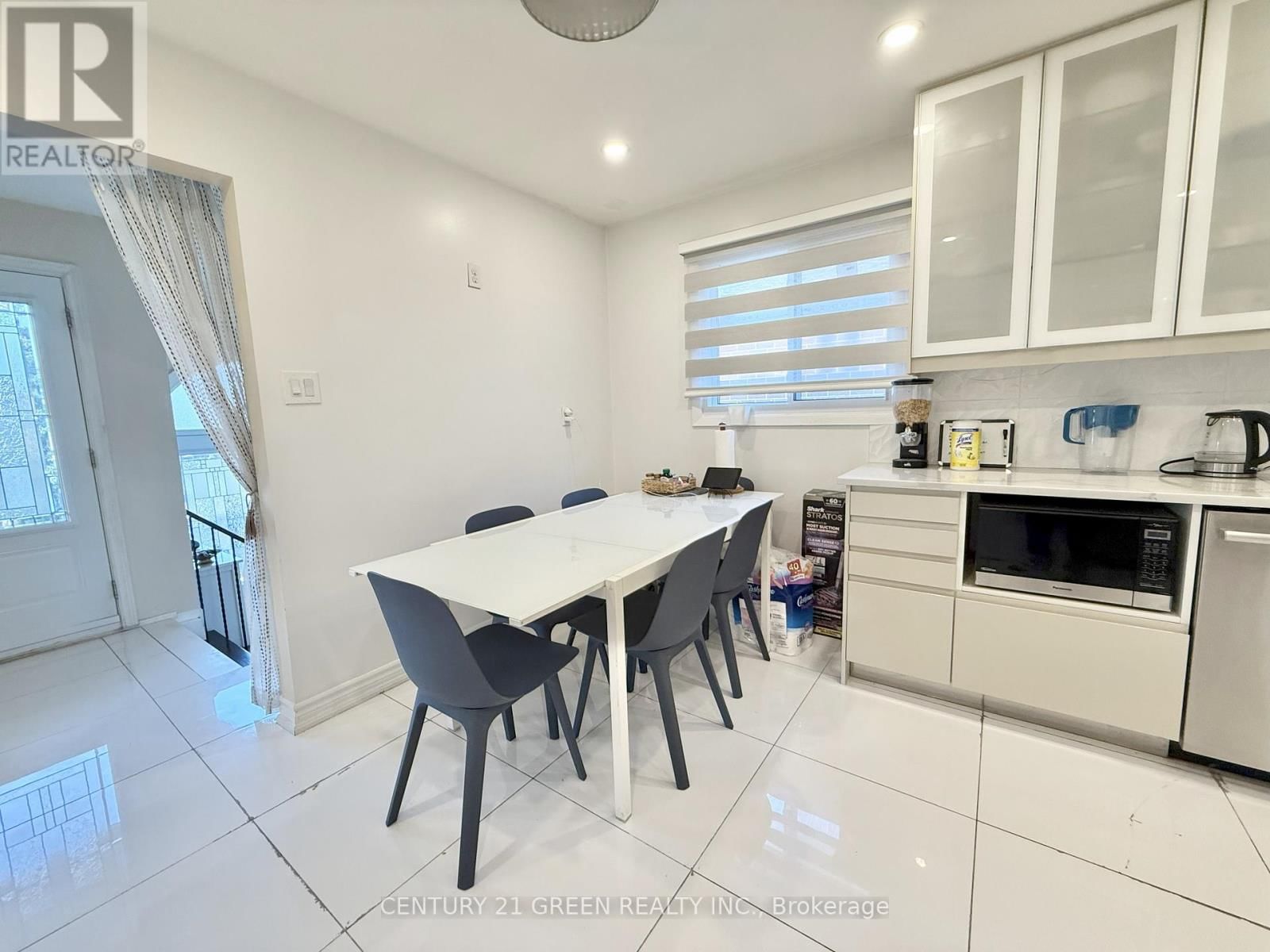 Upper - 963 LOVINGSTON CRESCENT Image 15