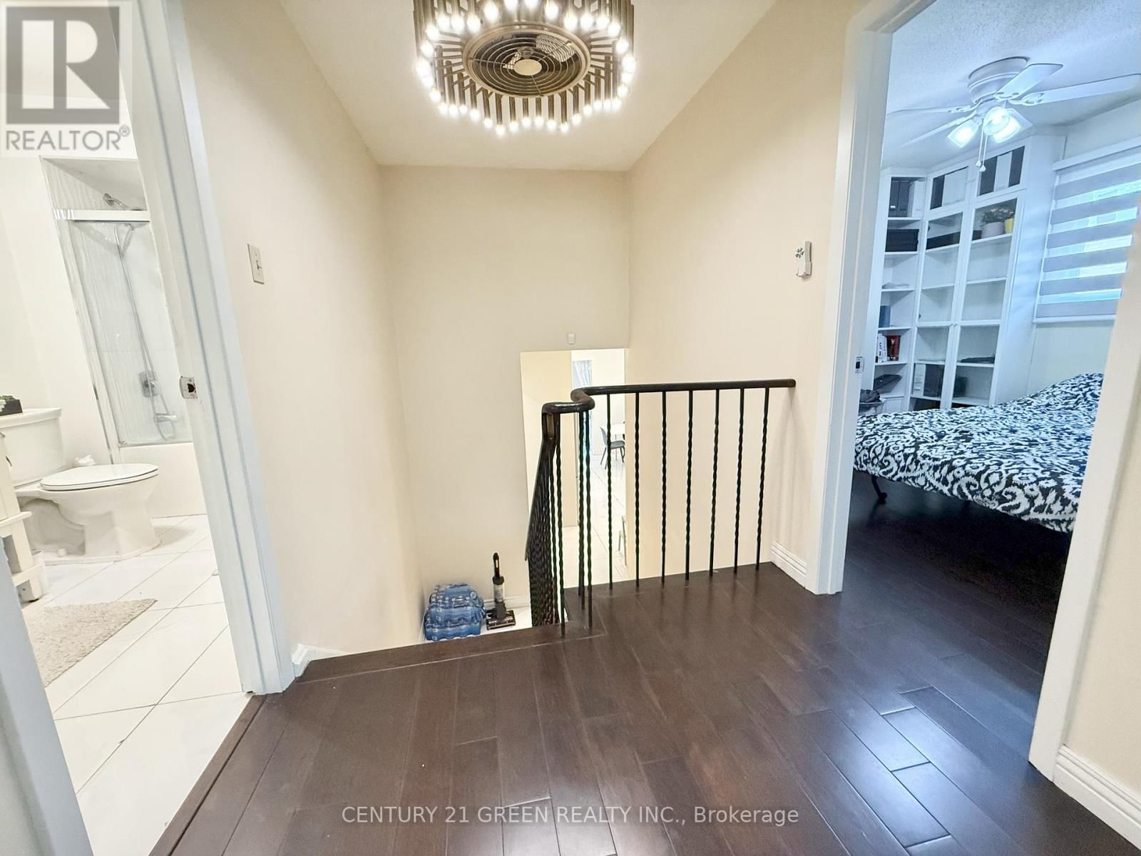 Upper - 963 LOVINGSTON CRESCENT Image 17