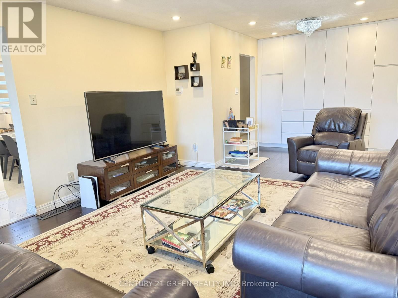 Upper - 963 LOVINGSTON CRESCENT Image 7