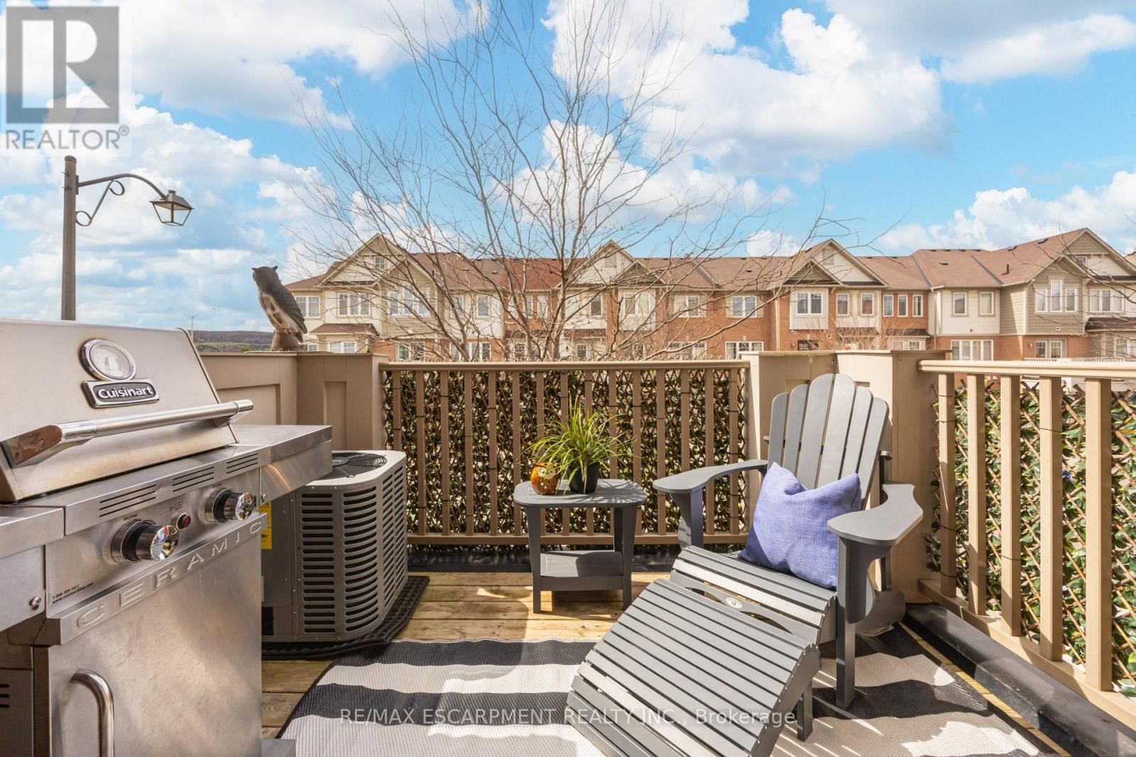 766 CHALLINOR TERRACE Image 11