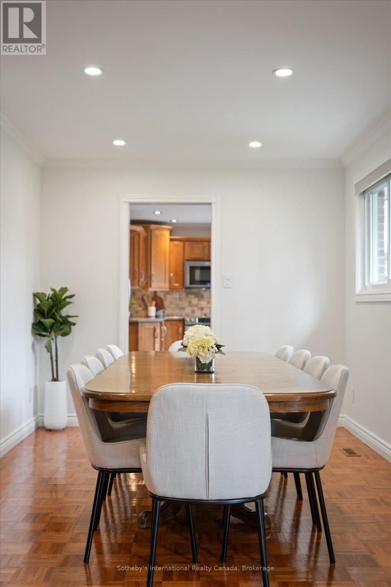 1248 LANDFAIR CRESCENT Image 15