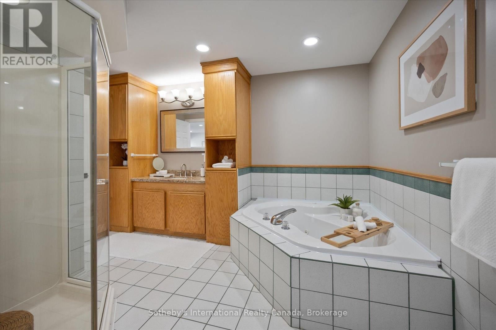 1248 LANDFAIR CRESCENT Image 31