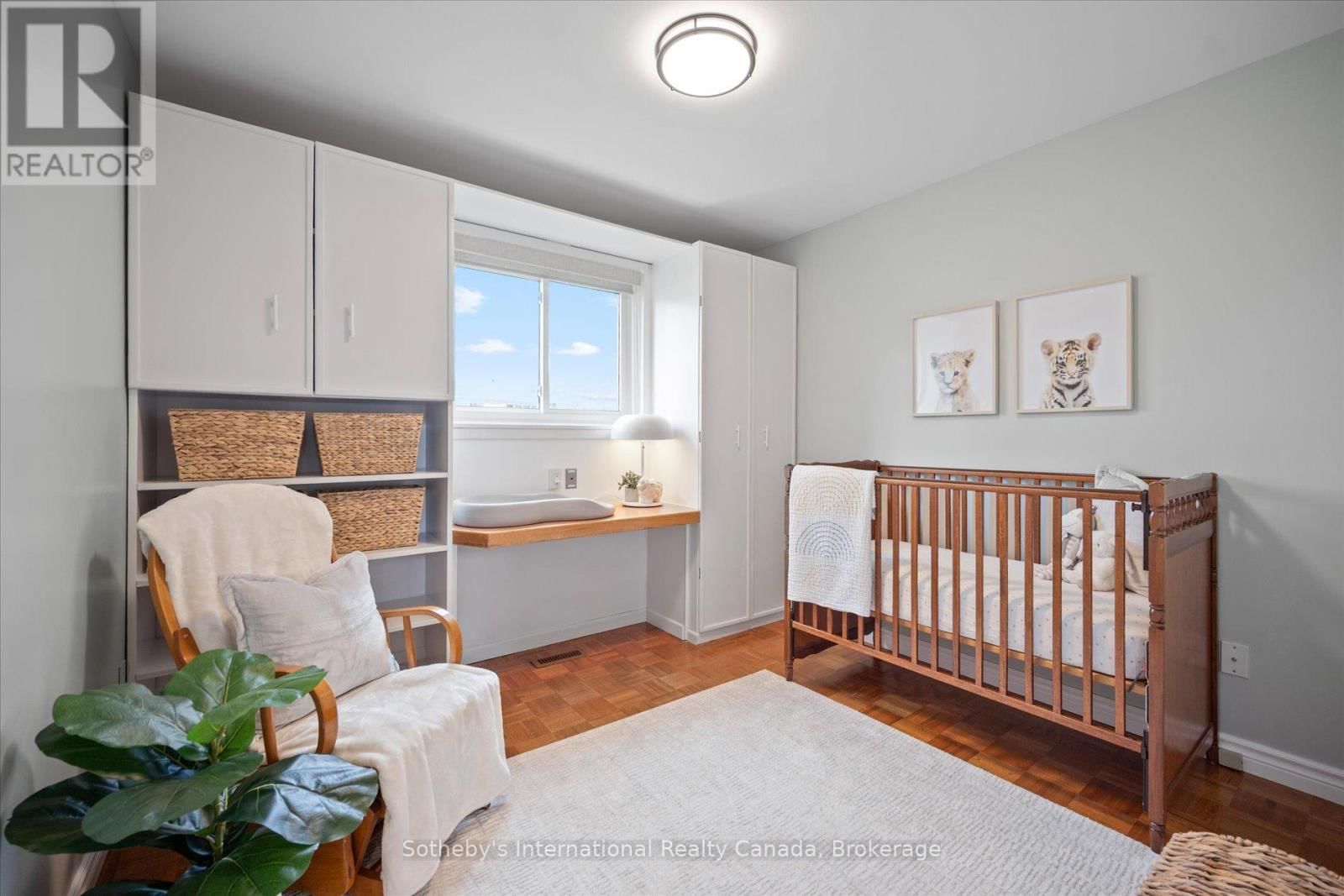 1248 LANDFAIR CRESCENT Image 39