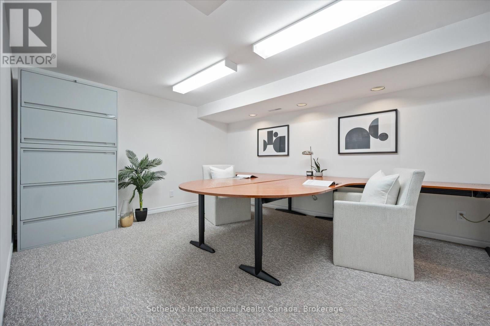 1248 LANDFAIR CRESCENT Image 45