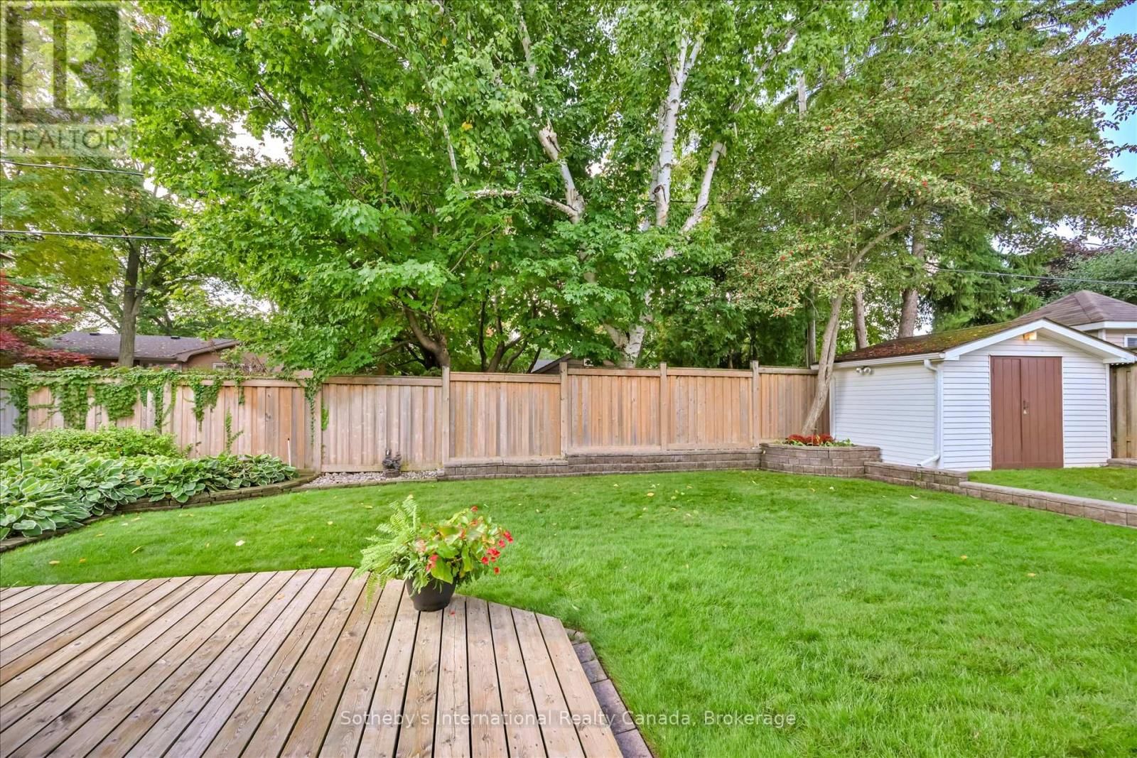 1248 LANDFAIR CRESCENT Image 48