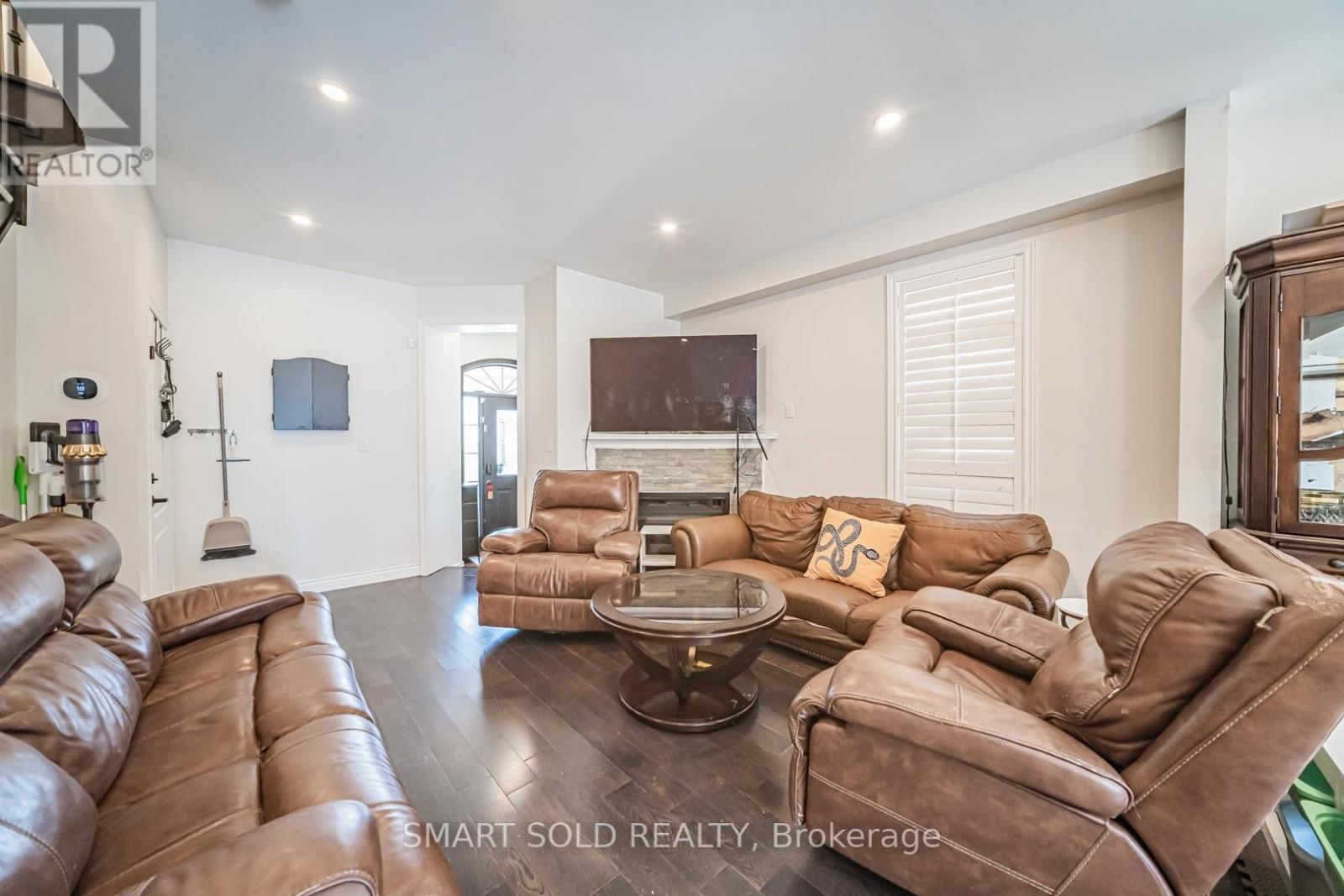 Upper - 3486 FOUNTAIN PARK AVENUE Image 19