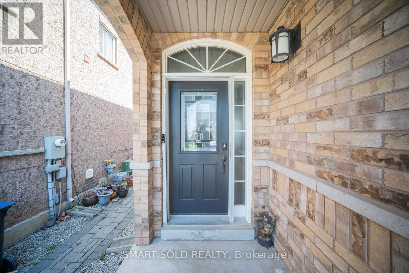 Upper - 3486 FOUNTAIN PARK AVENUE Image 4