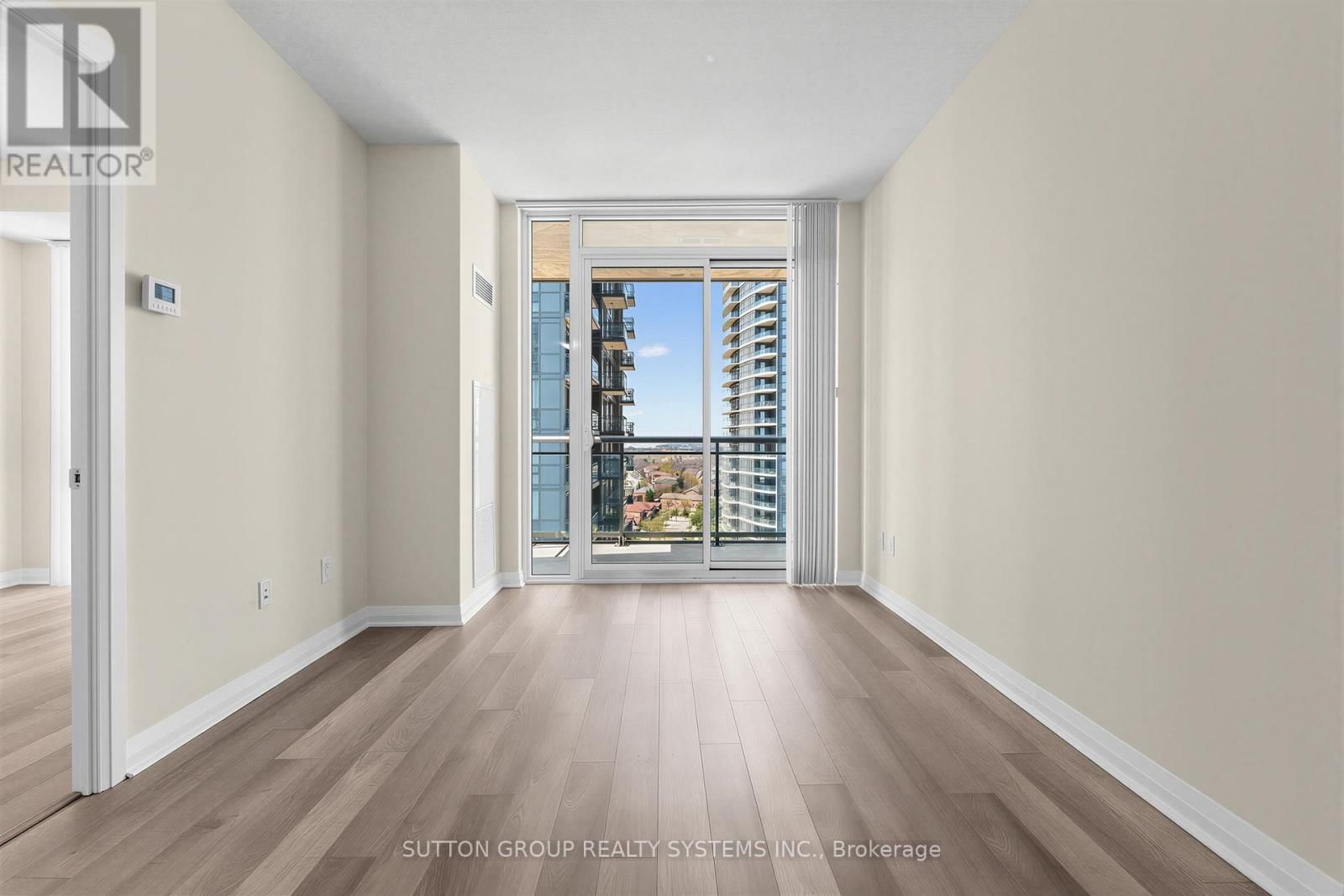 1410 - 5025 FOUR SPRINGS AVENUE Image 15