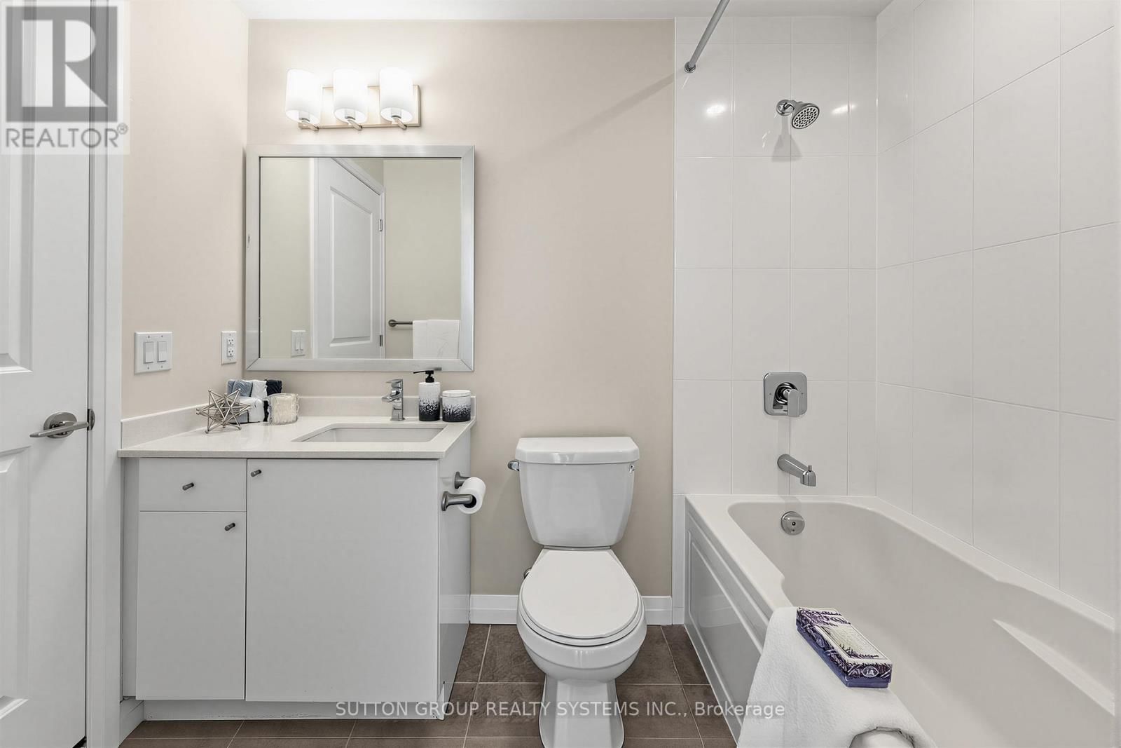 1410 - 5025 FOUR SPRINGS AVENUE Image 19