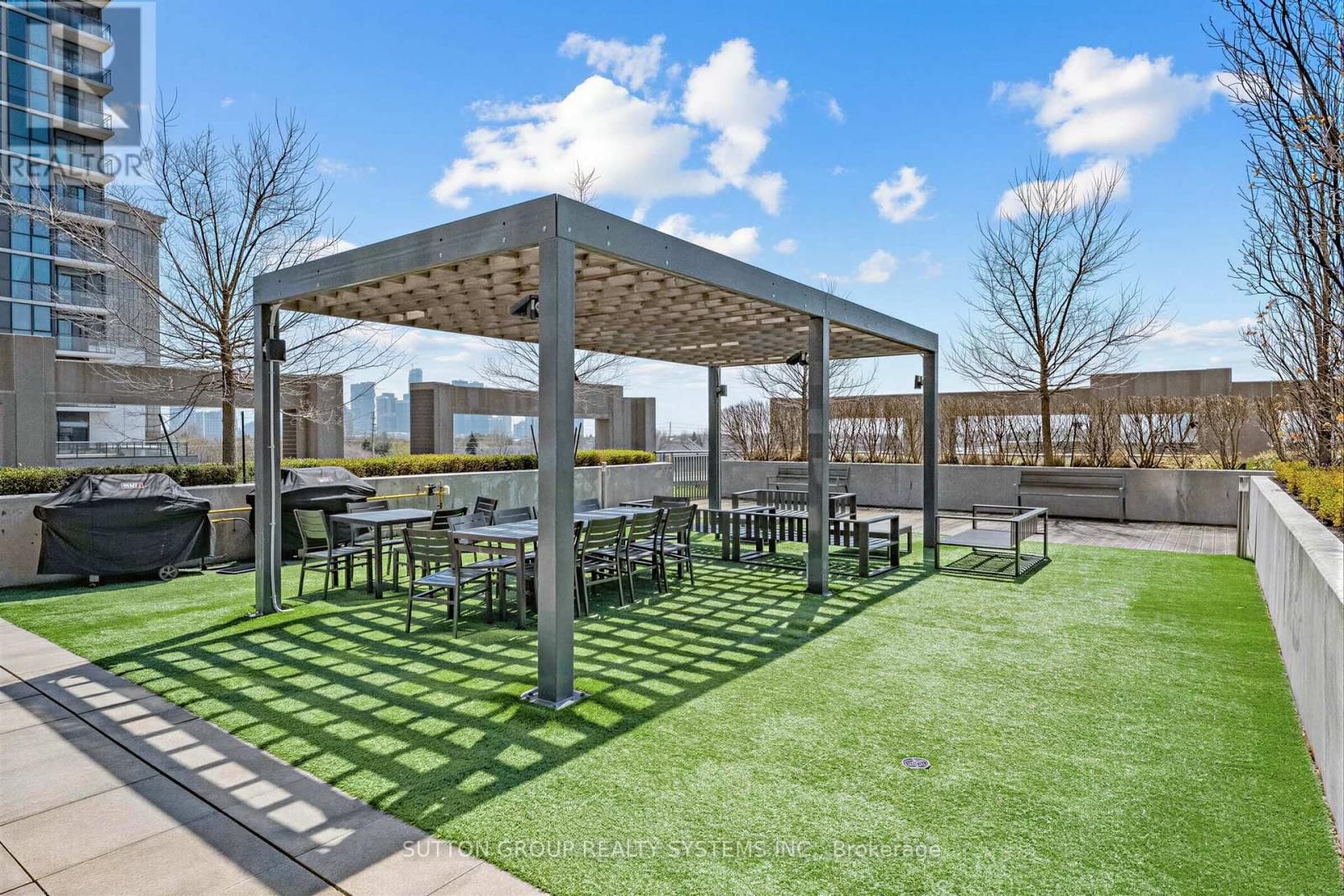 1410 - 5025 FOUR SPRINGS AVENUE Image 26