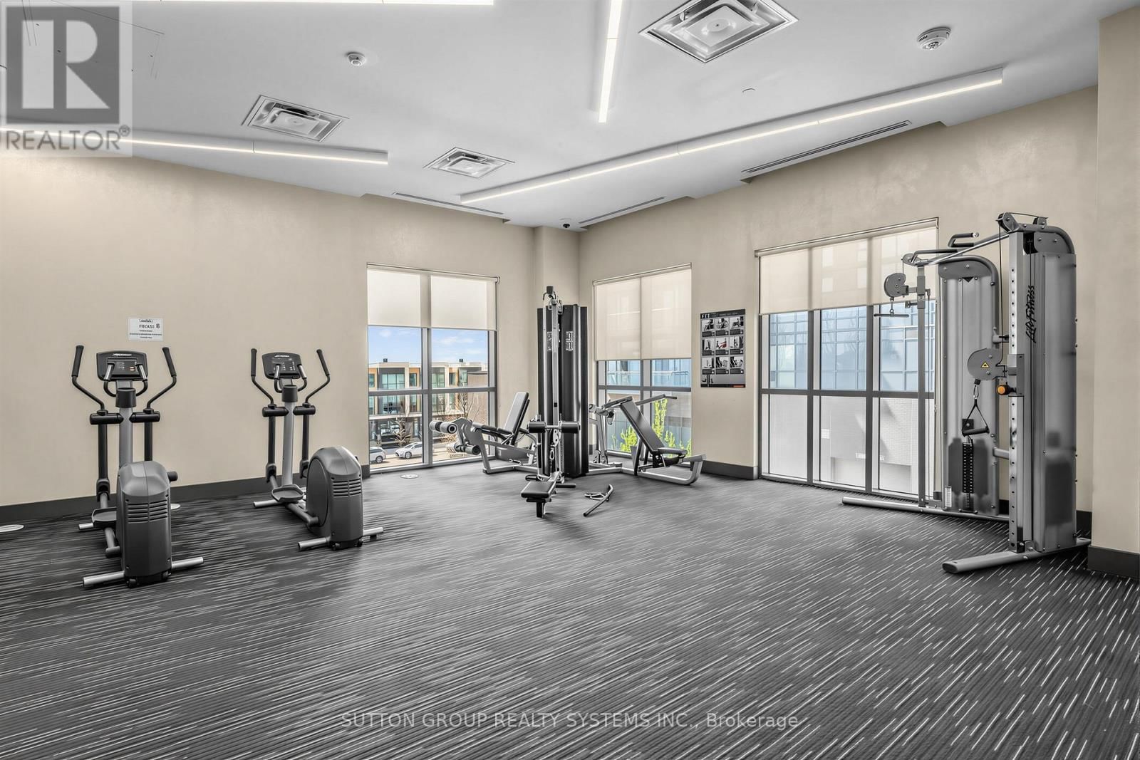 1410 - 5025 FOUR SPRINGS AVENUE Image 27