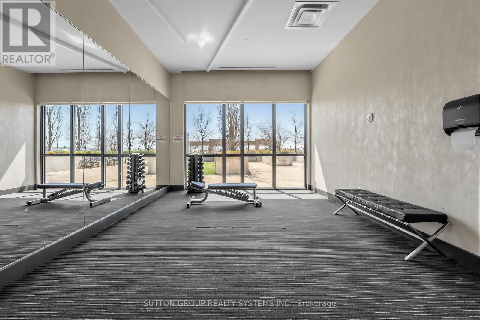 1410 - 5025 FOUR SPRINGS AVENUE Image 29