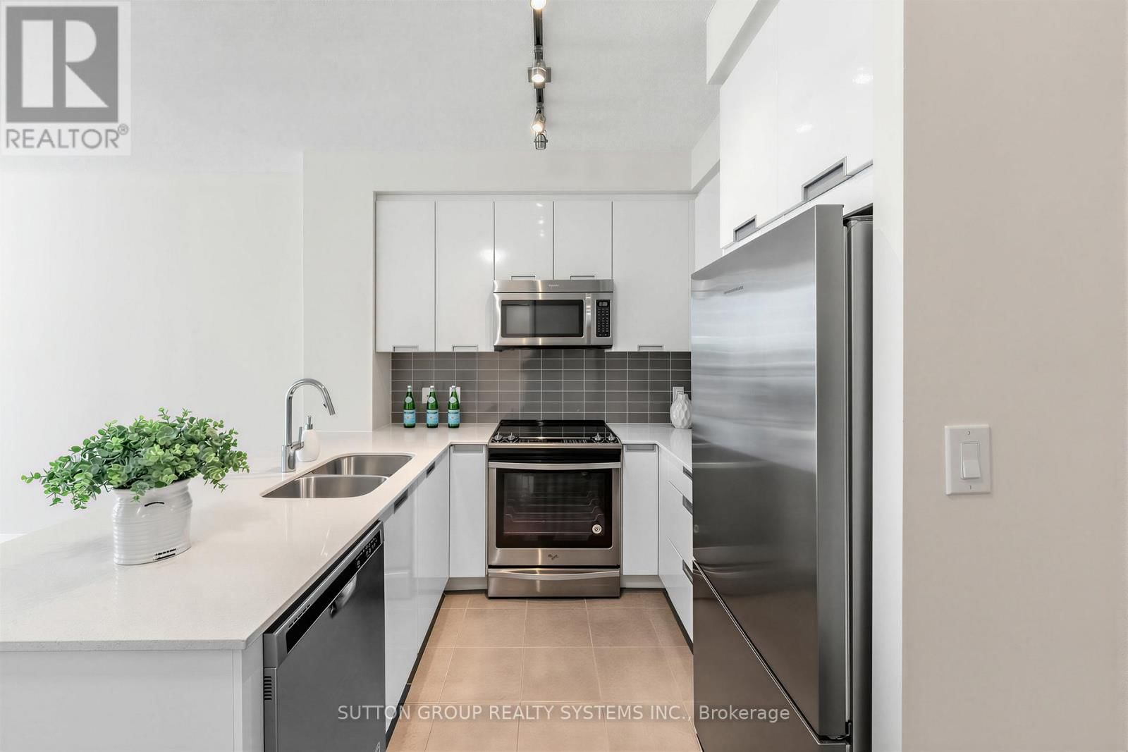 1410 - 5025 FOUR SPRINGS AVENUE Image 9