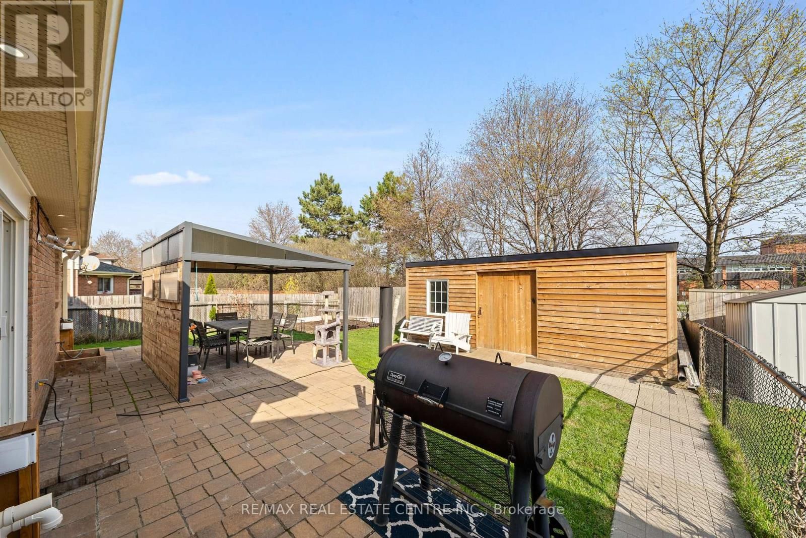 44 MIKADO CRESCENT Image 50