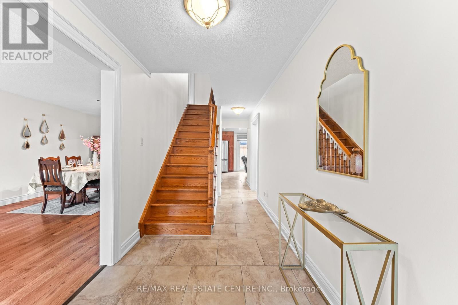 44 MIKADO CRESCENT Image 7