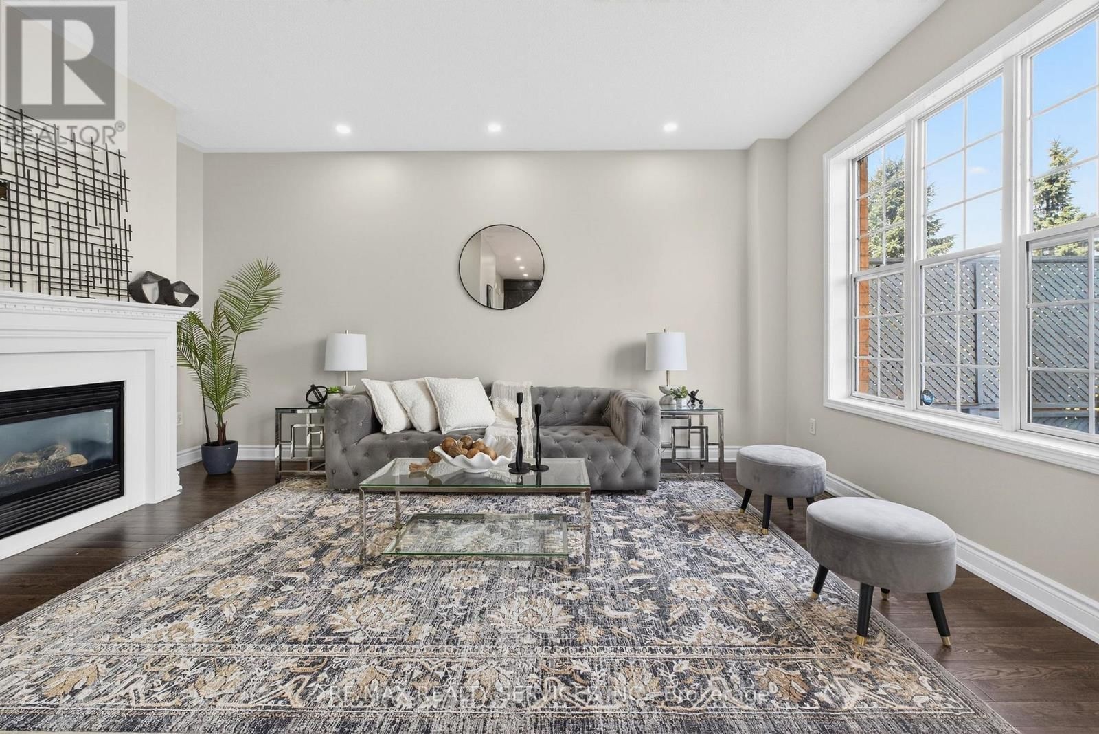 47 UPPER HIGHLANDS DRIVE Image 18