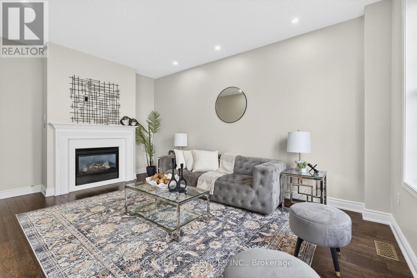 47 UPPER HIGHLANDS DRIVE Image 19