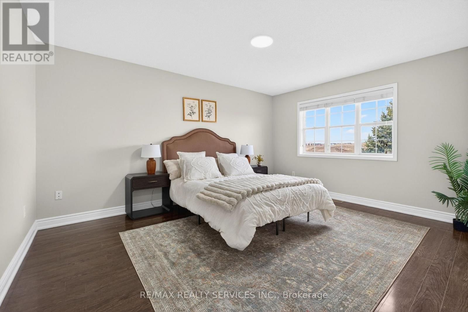 47 UPPER HIGHLANDS DRIVE Image 24