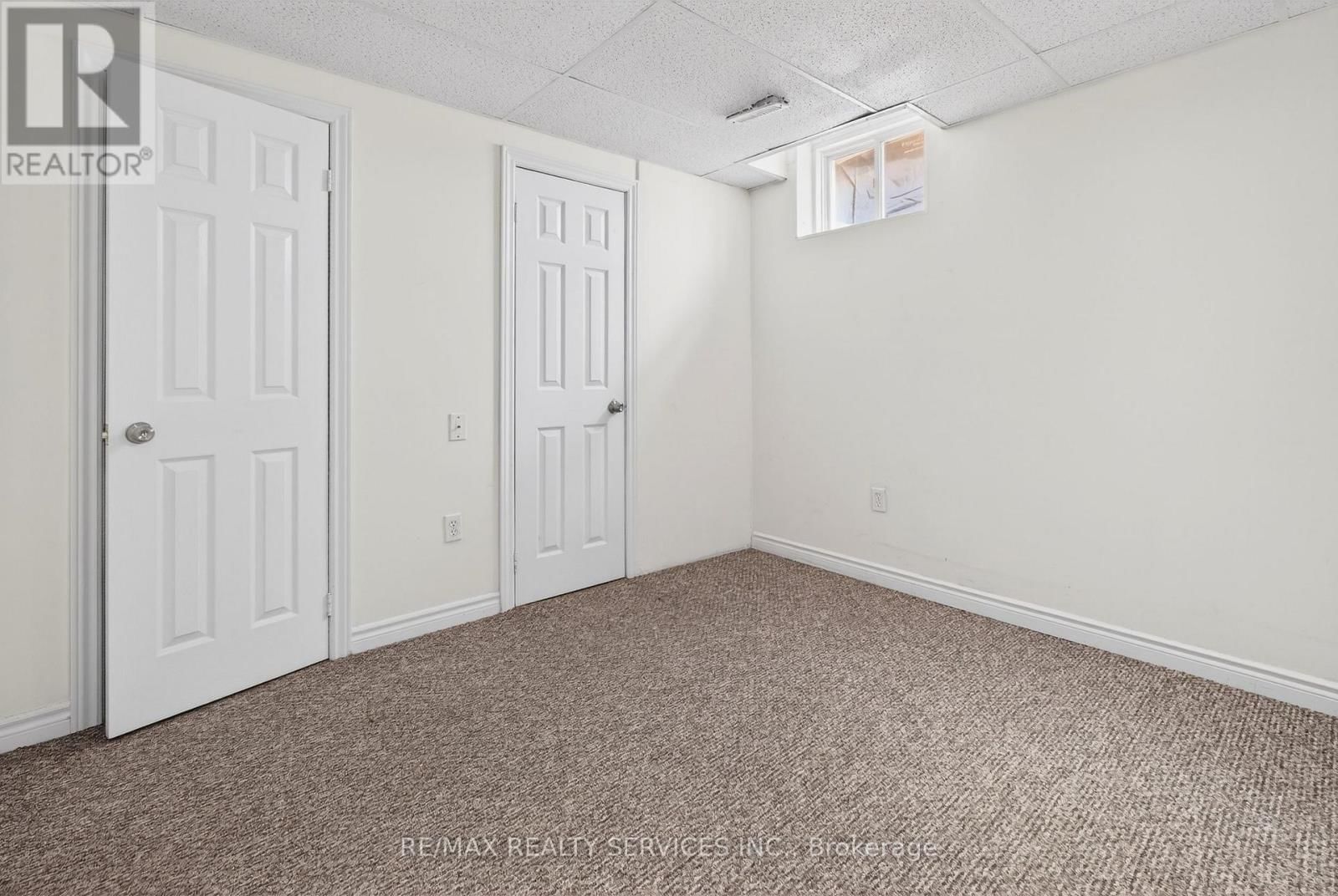 47 UPPER HIGHLANDS DRIVE Image 43