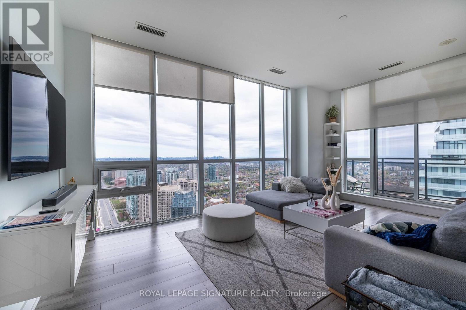 PH4 - 4011 BRICKSTONE MEWS Image 12