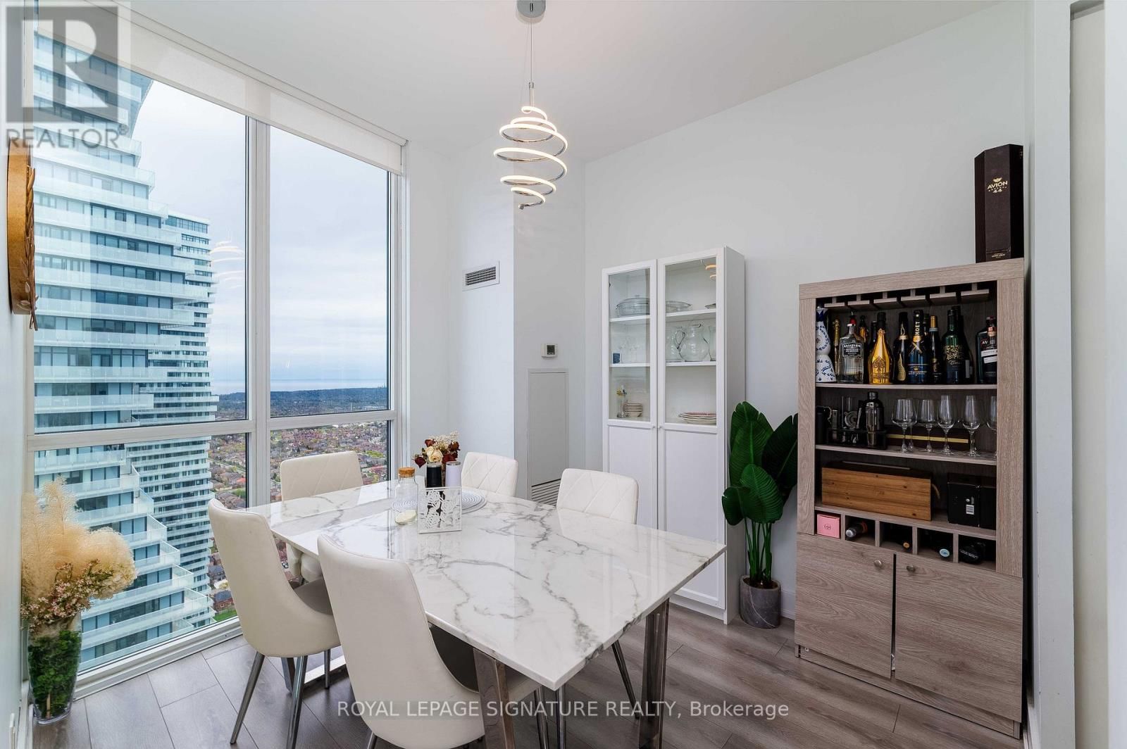 PH4 - 4011 BRICKSTONE MEWS Image 15