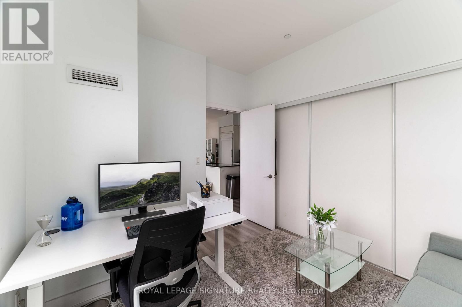 PH4 - 4011 BRICKSTONE MEWS Image 17