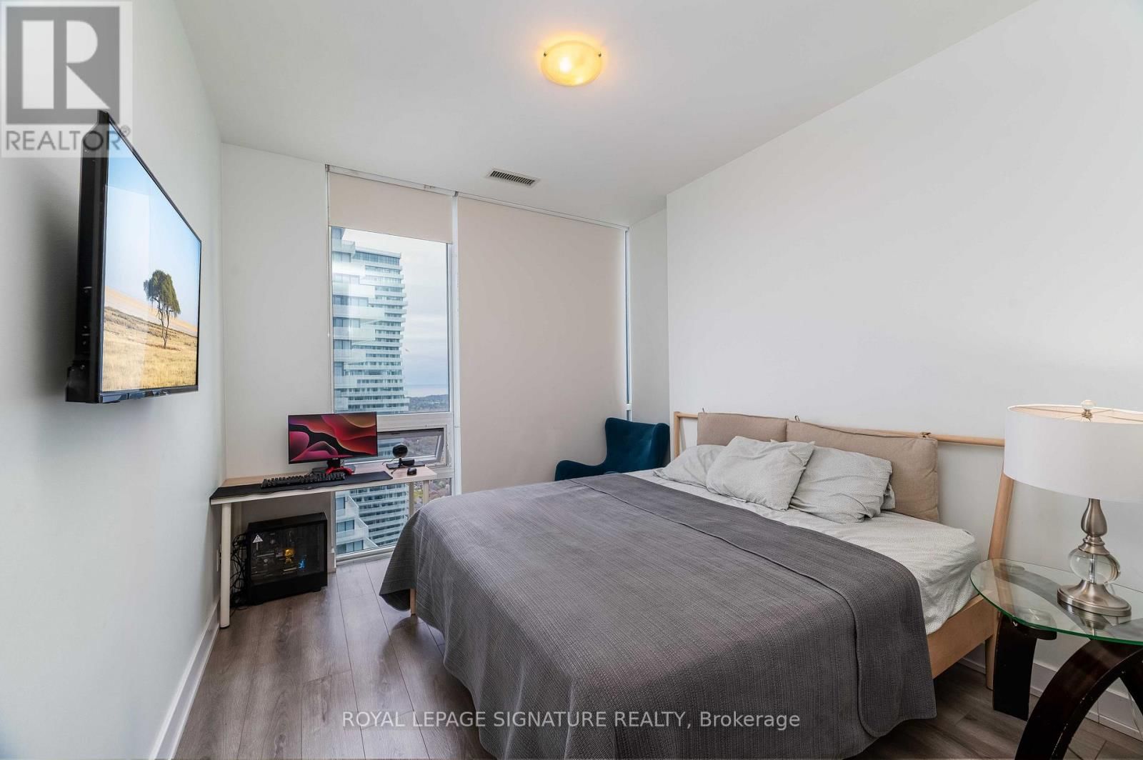 PH4 - 4011 BRICKSTONE MEWS Image 18