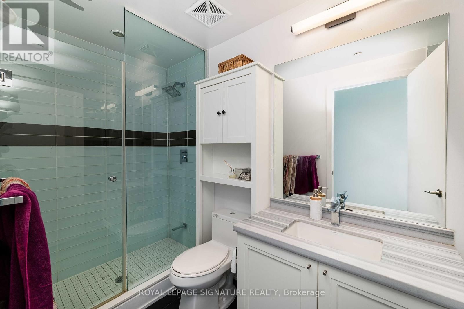 PH4 - 4011 BRICKSTONE MEWS Image 22