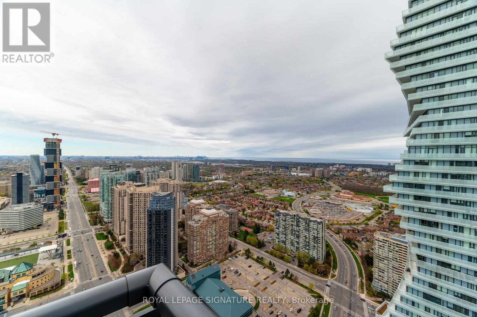 PH4 - 4011 BRICKSTONE MEWS Image 25