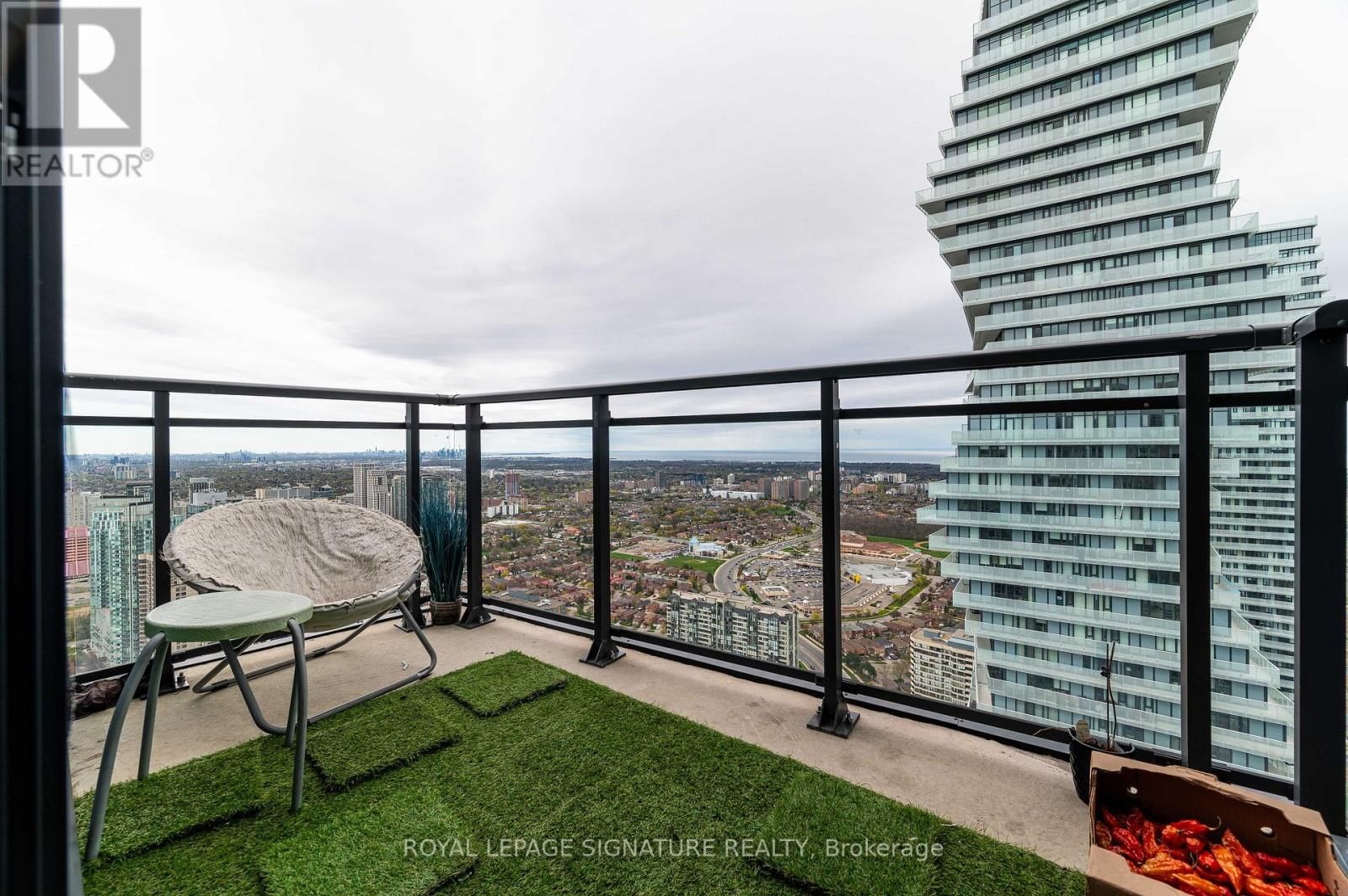 PH4 - 4011 BRICKSTONE MEWS Image 28