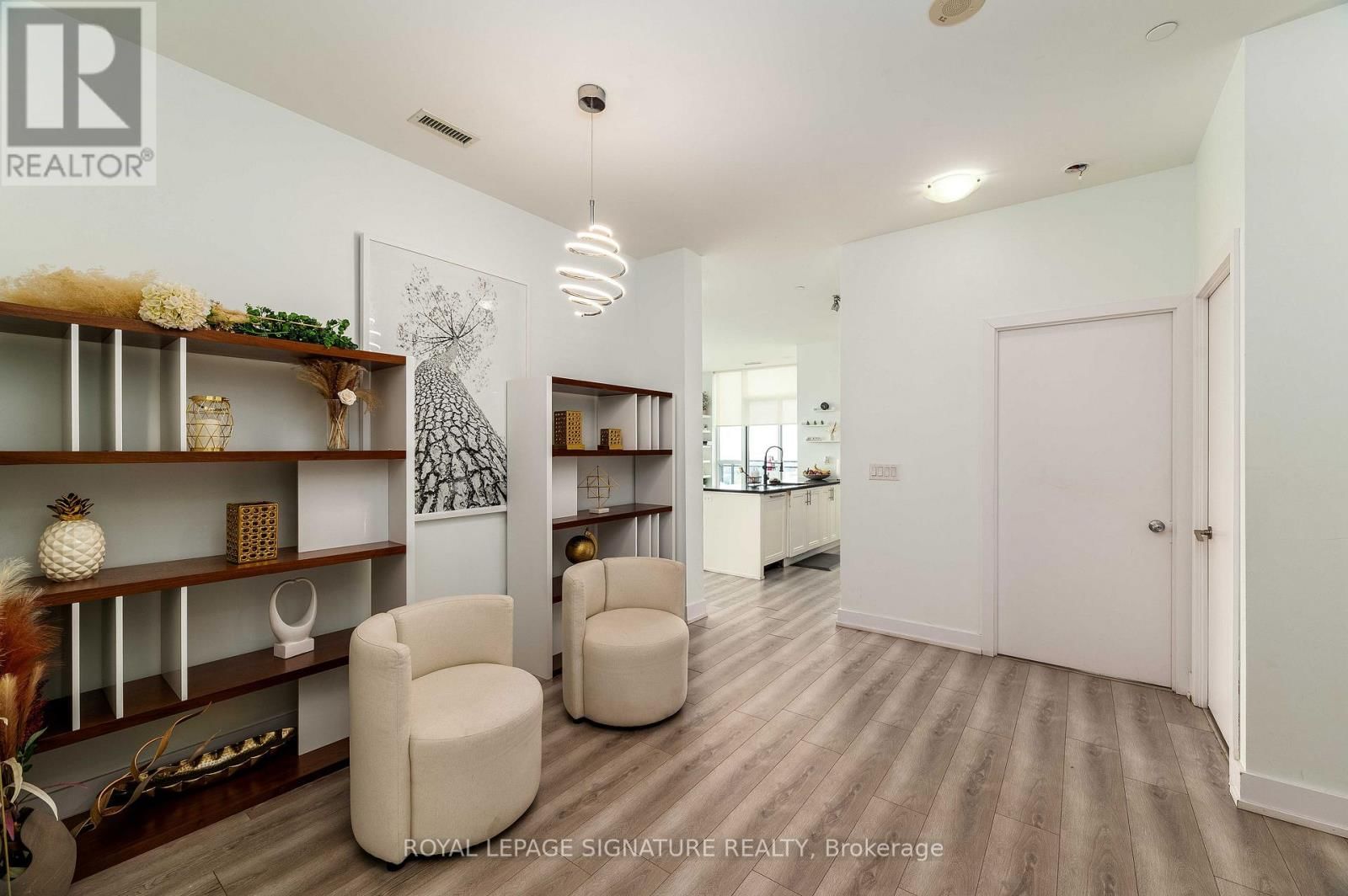 PH4 - 4011 BRICKSTONE MEWS Image 4