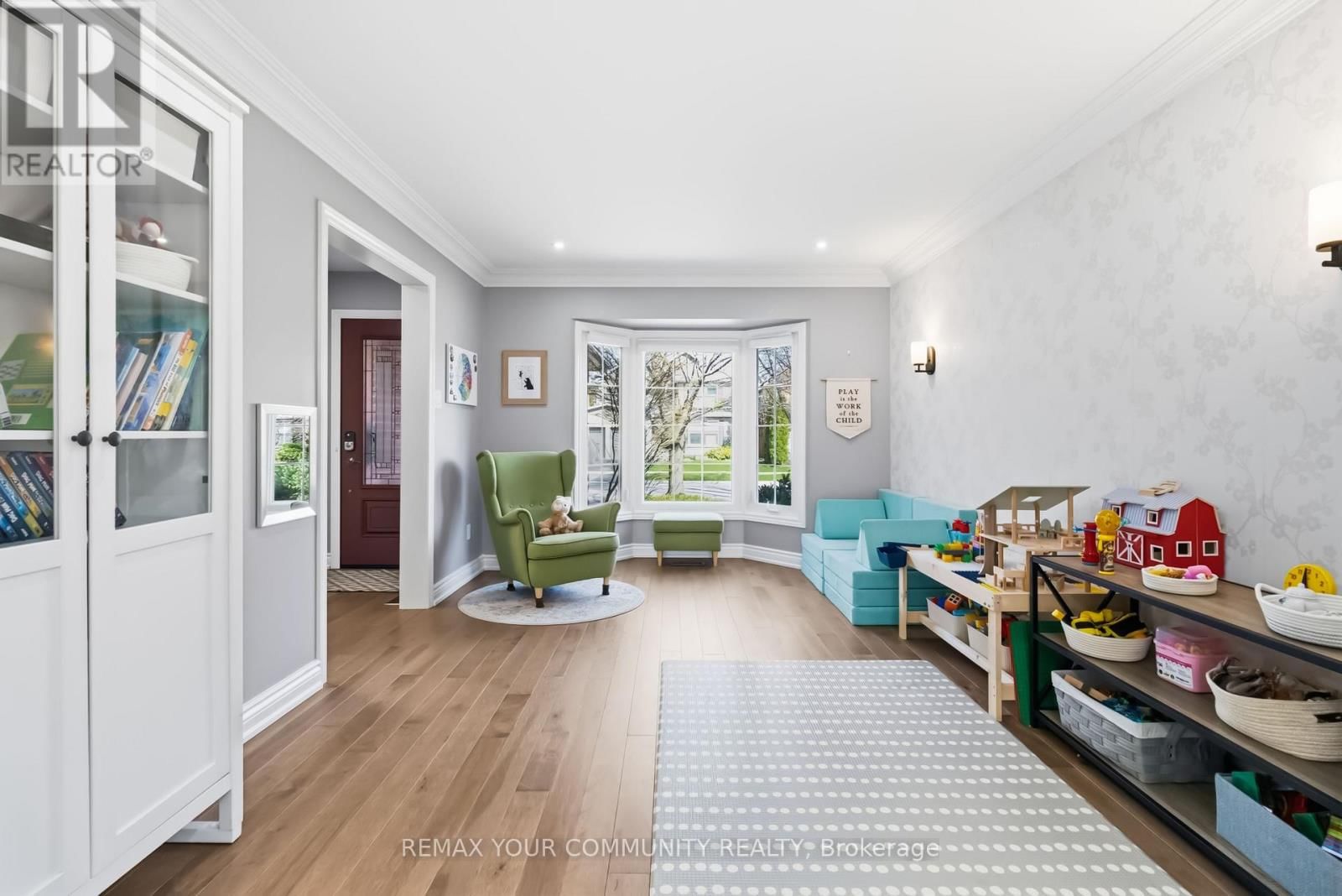 4184 VERMONT CRESCENT Image 16