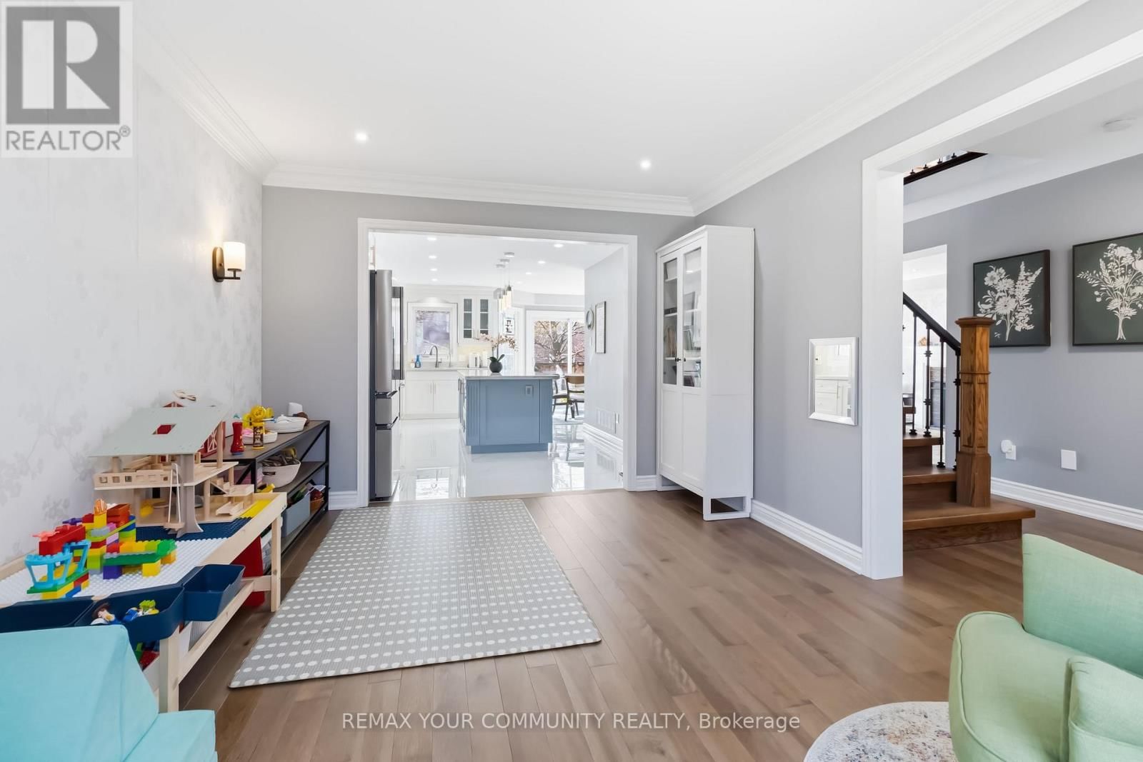 4184 VERMONT CRESCENT Image 17