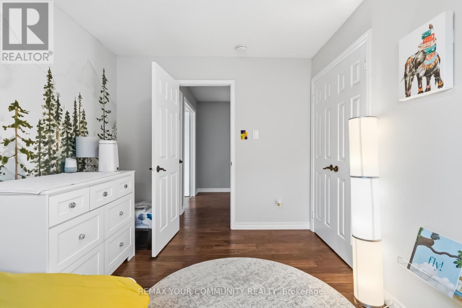 4184 VERMONT CRESCENT Image 27