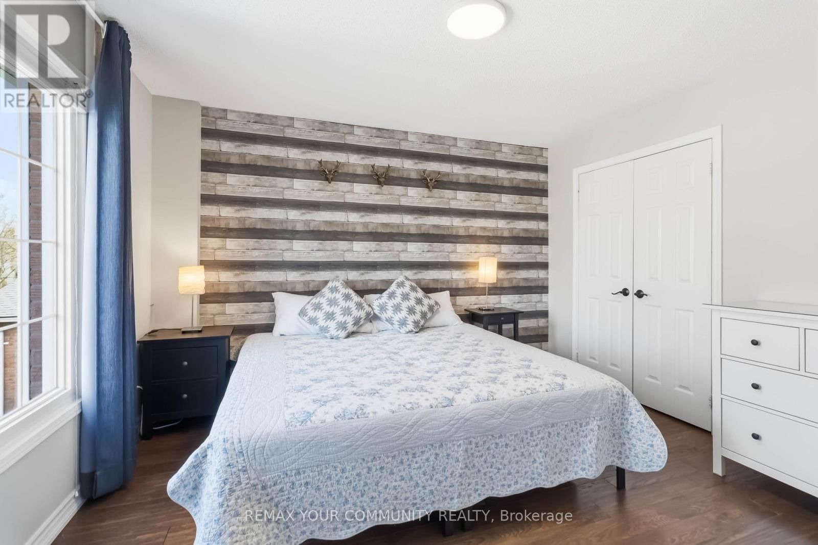 4184 VERMONT CRESCENT Image 30