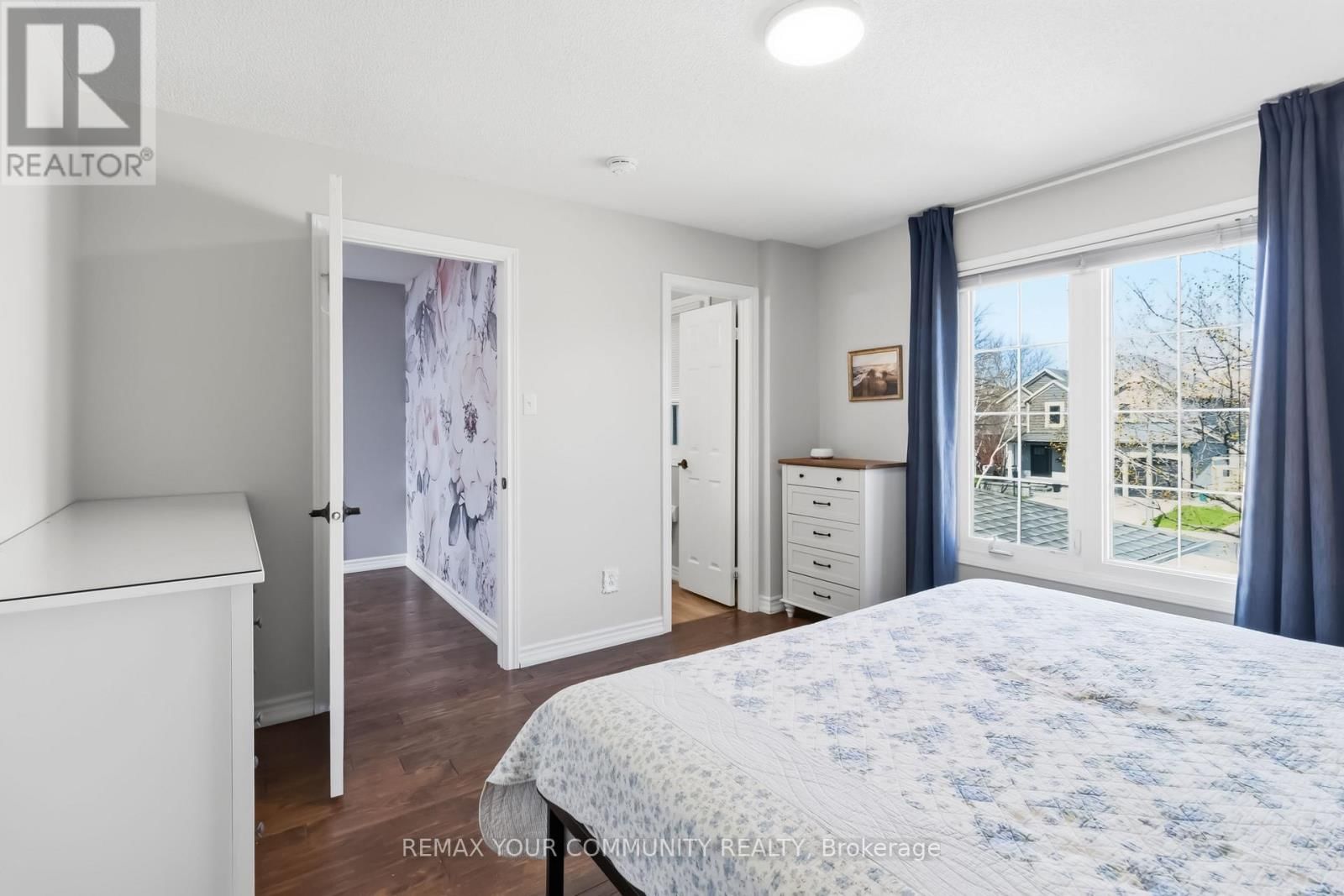 4184 VERMONT CRESCENT Image 31