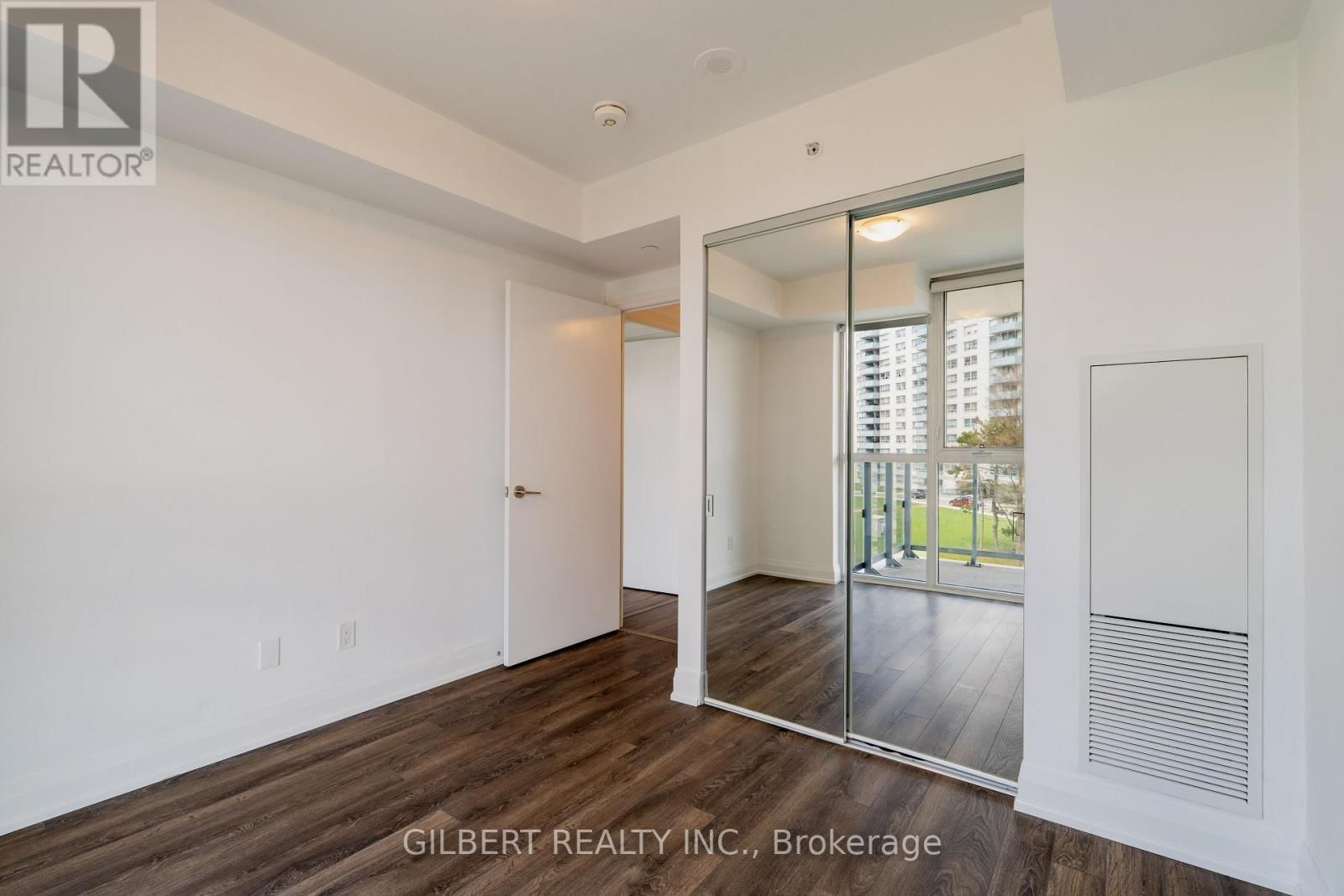 404 - 1461 LAWRENCE AVE W Image 30