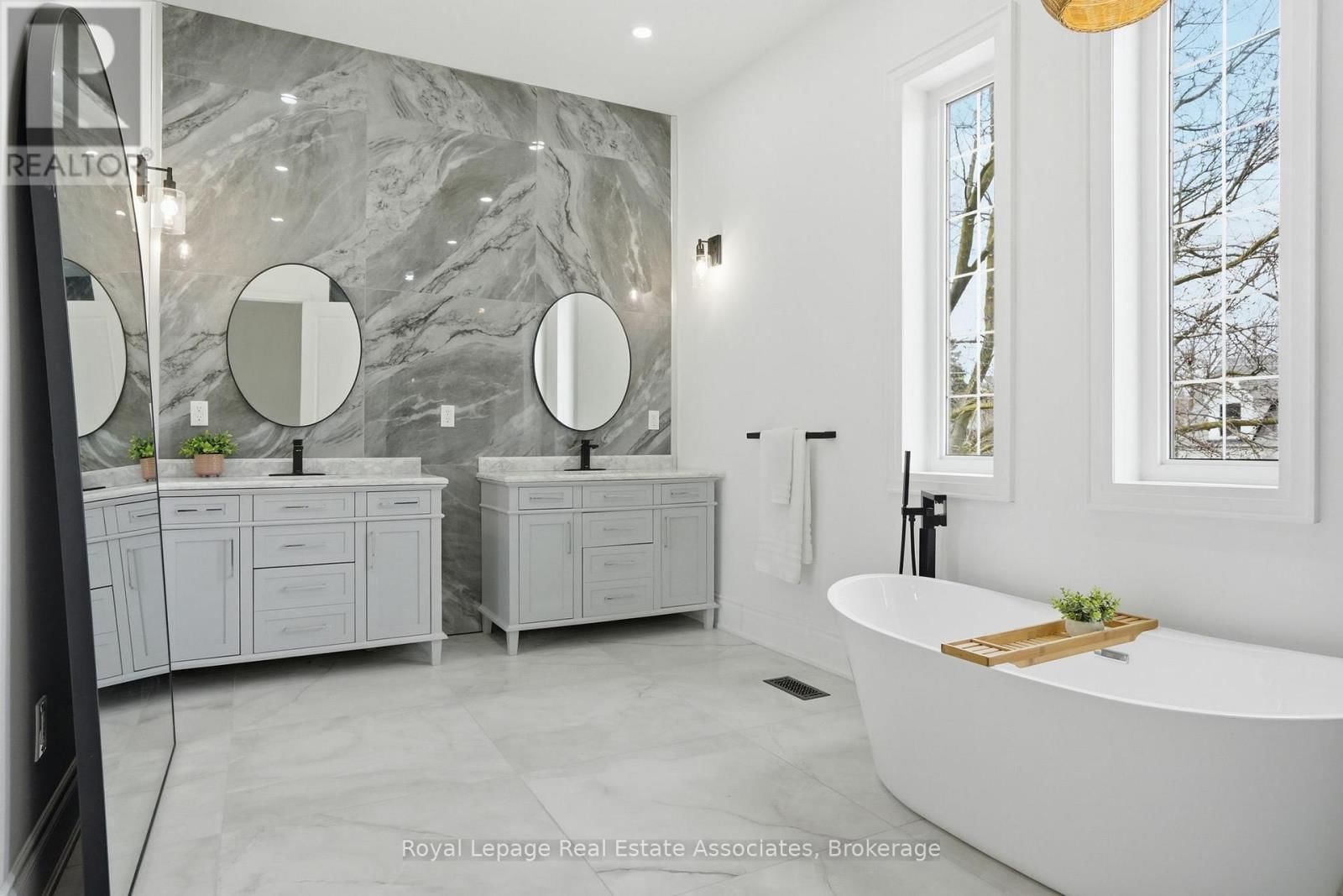 161 MILL STREET Image 29