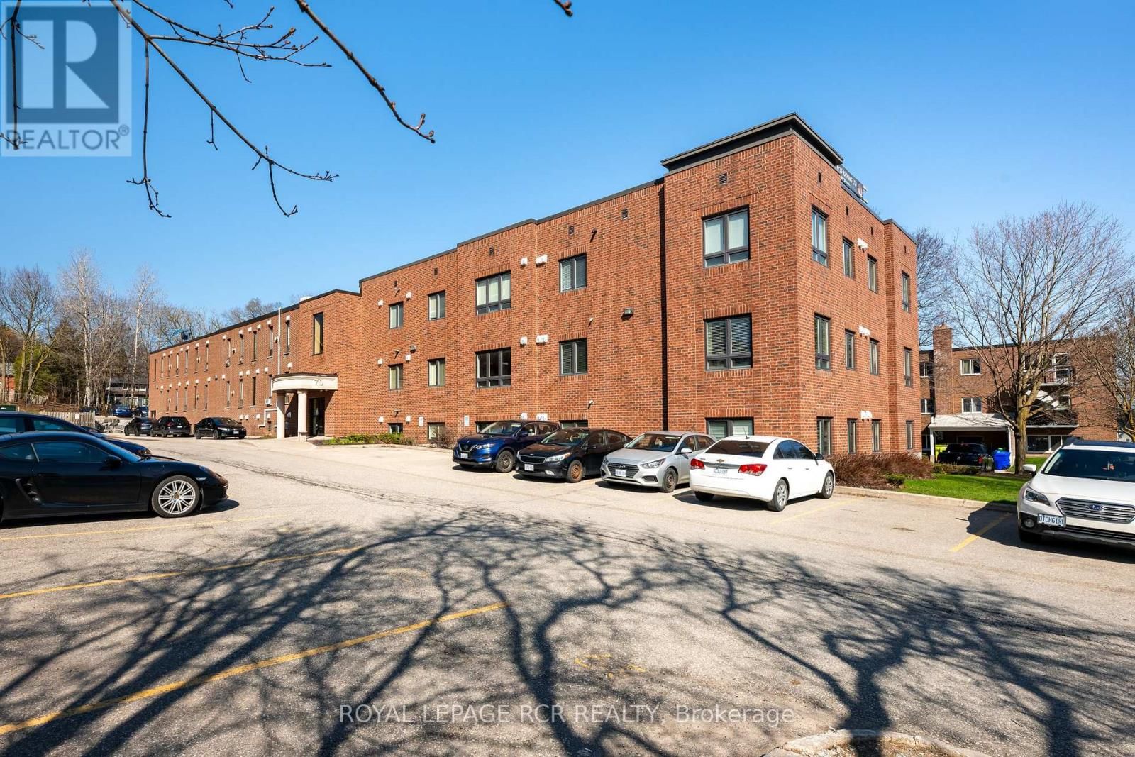 209 - 70 FIRST STREET Image 1