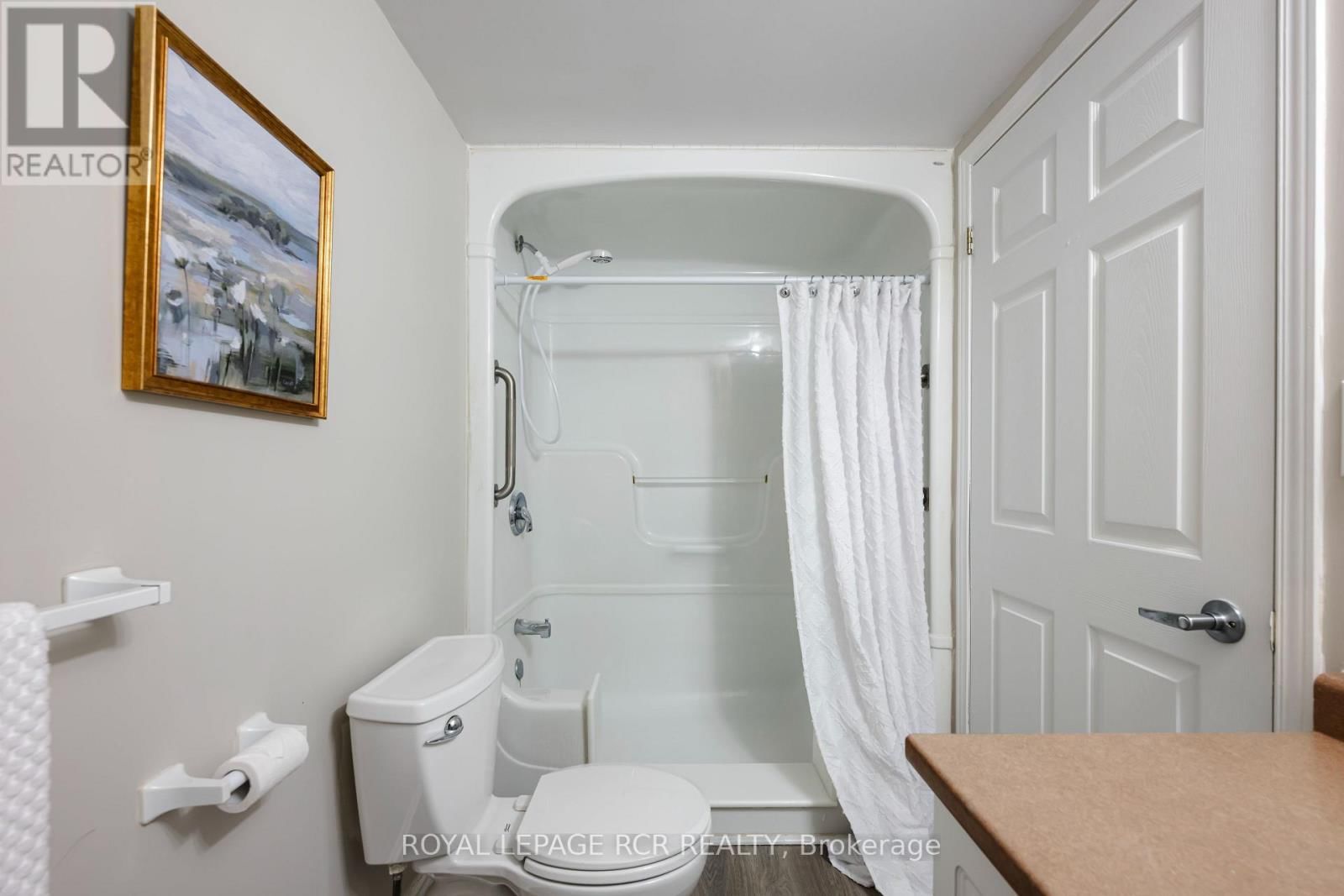 209 - 70 FIRST STREET Image 12