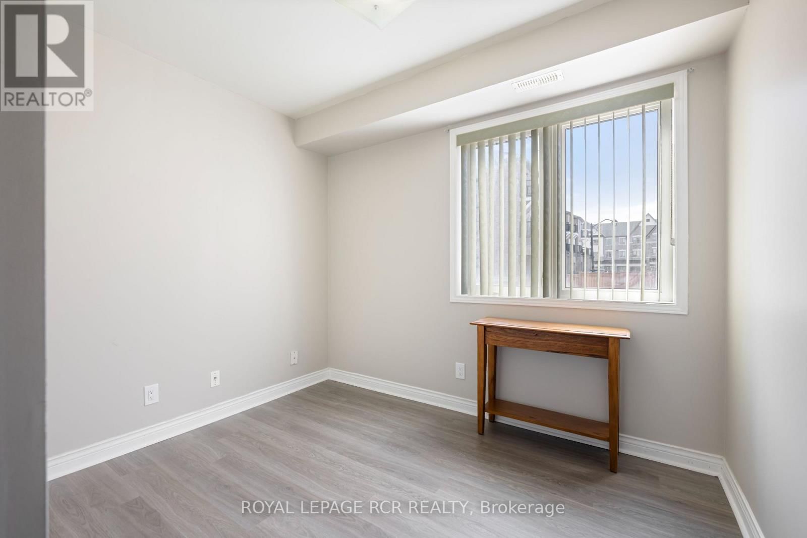 209 - 70 FIRST STREET Image 15