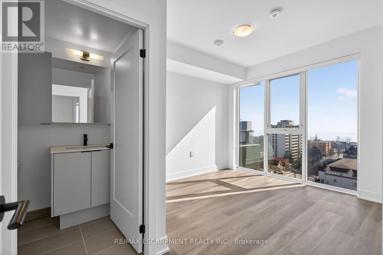 908 - 2088 JAMES STREET Image 15