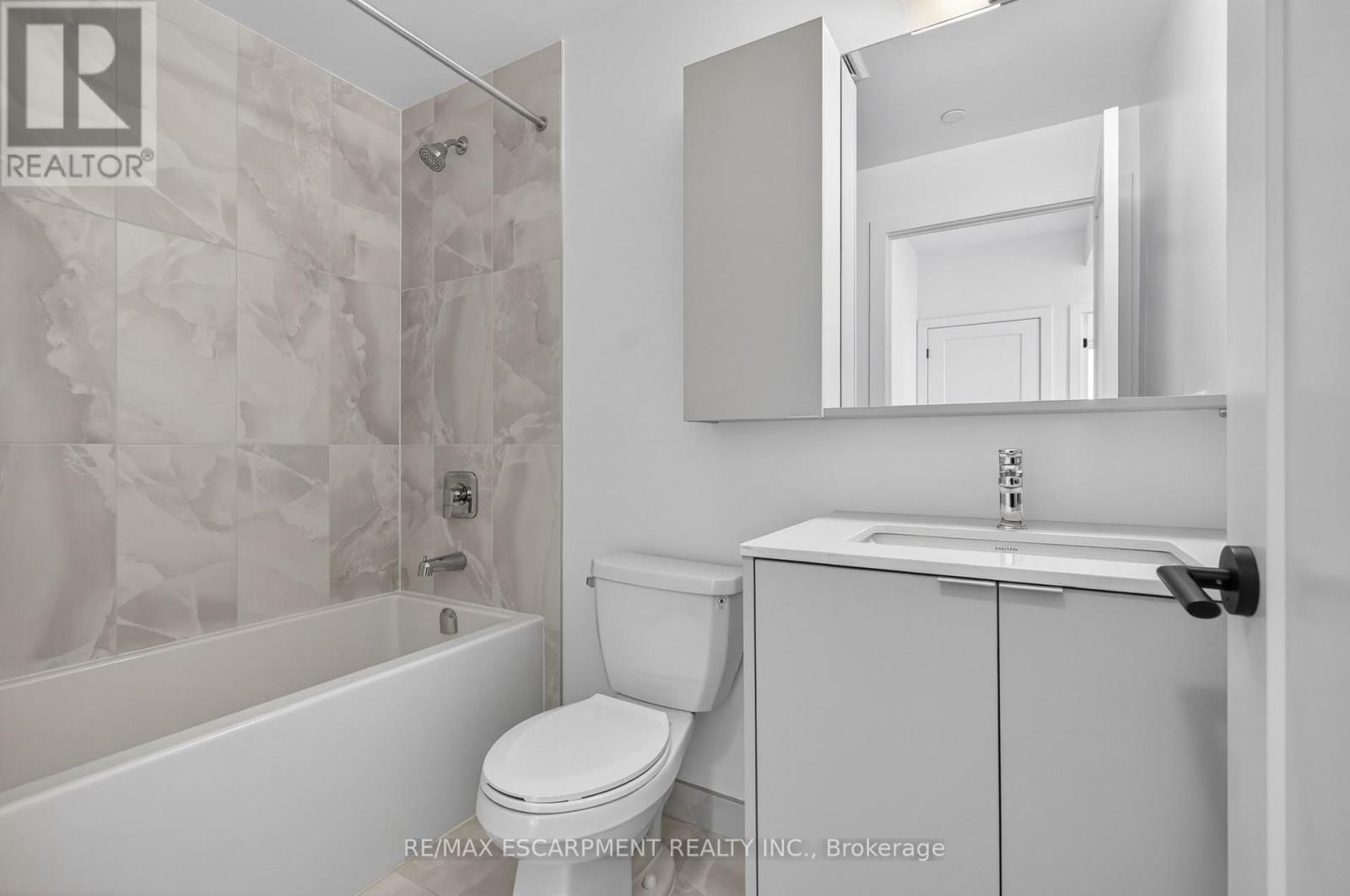 908 - 2088 JAMES STREET Image 22