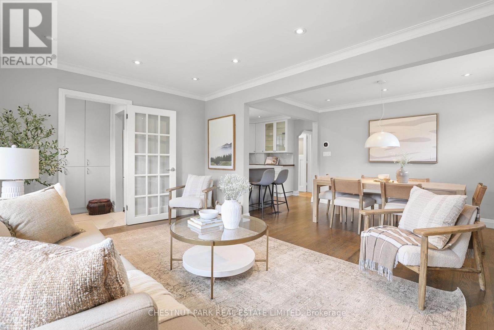 27 CEDARCREST DRIVE Image 1