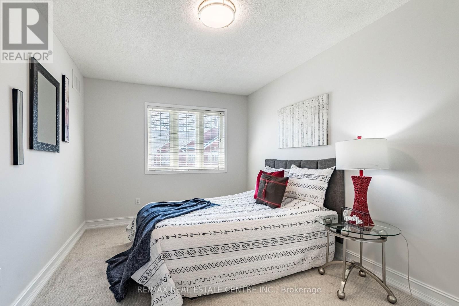 85 - 470 FAITH DRIVE Image 19