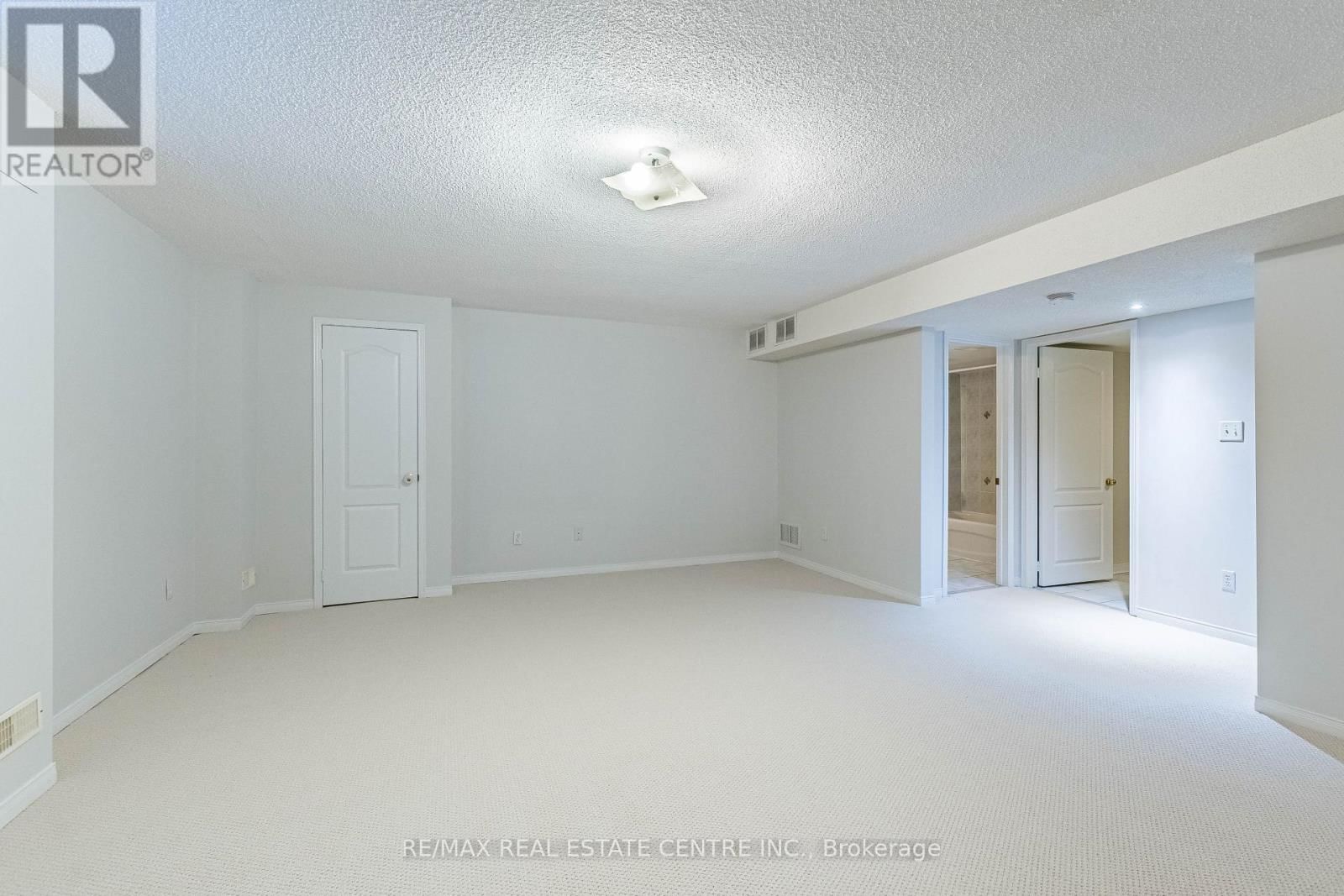 85 - 470 FAITH DRIVE Image 25